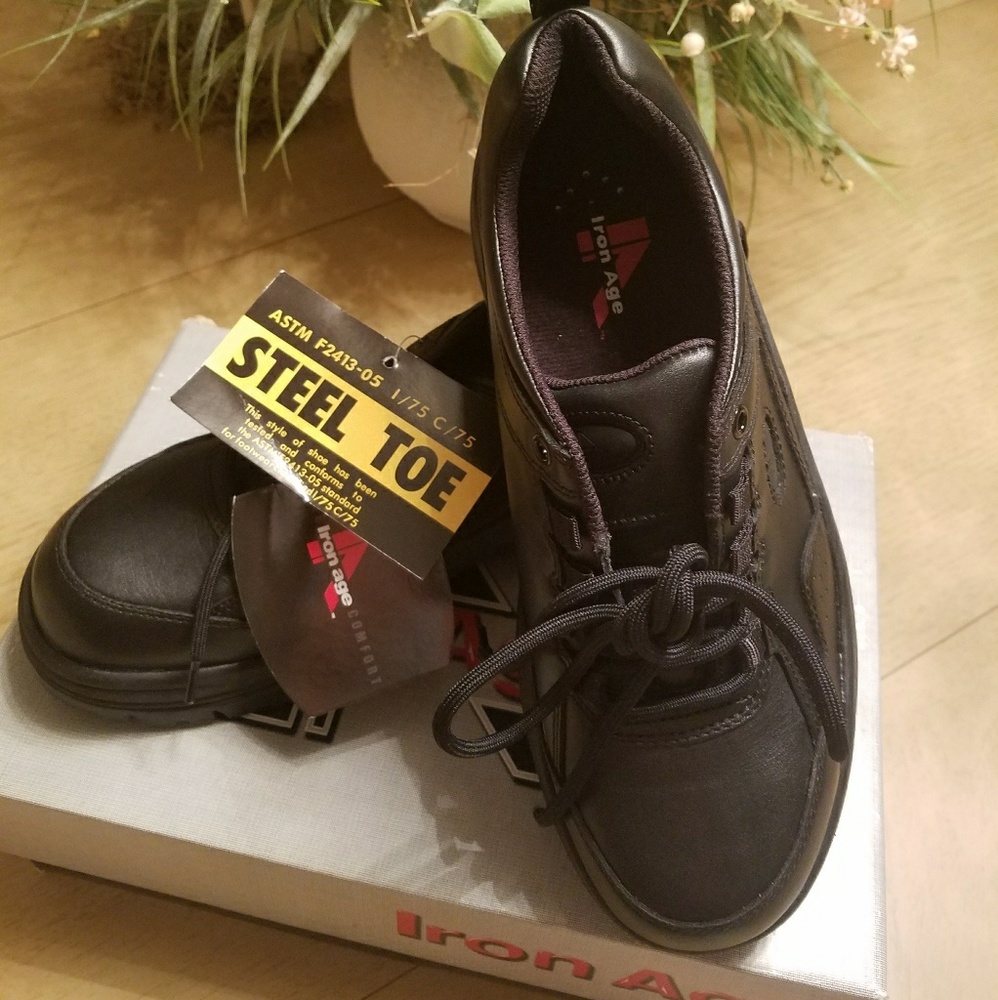 Mens Steel toe work shoes